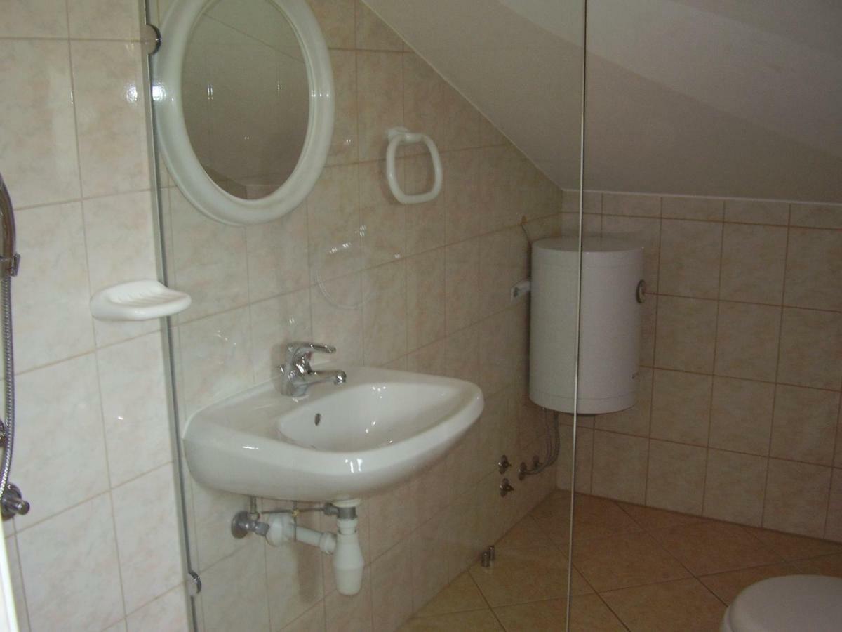 Apartments Andela Свети свети Филип и Яков Екстериор снимка