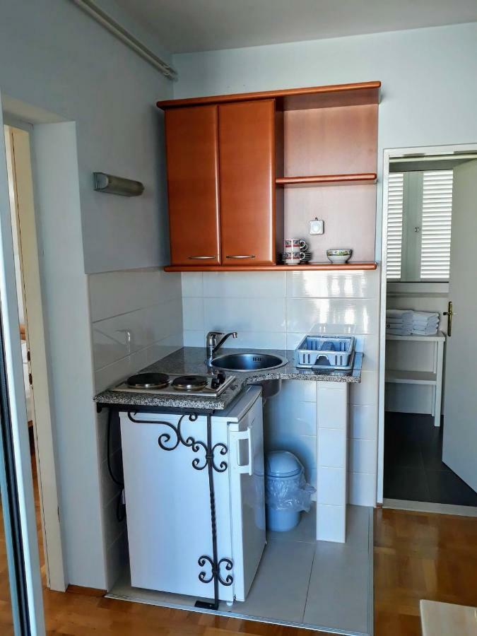 Apartments Andela Свети свети Филип и Яков Екстериор снимка