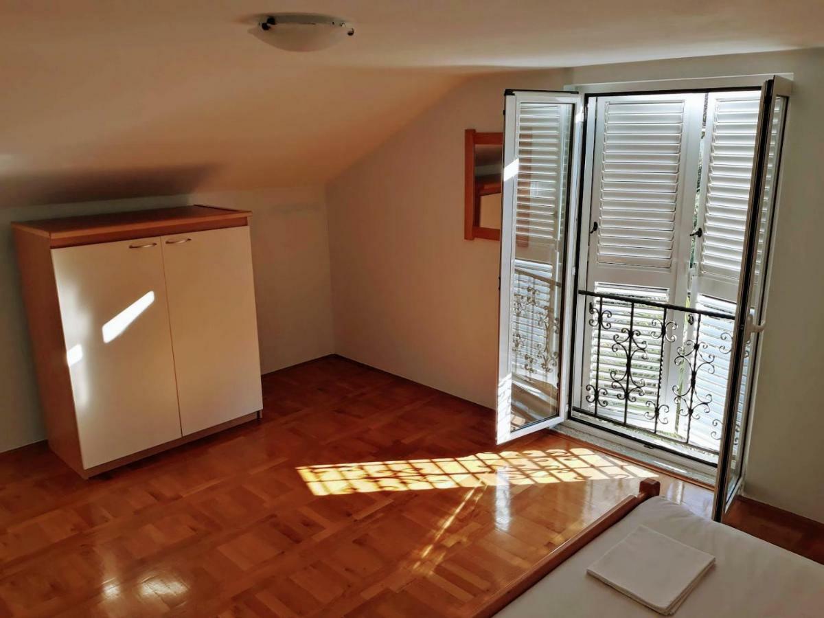 Apartments Andela Свети свети Филип и Яков Екстериор снимка